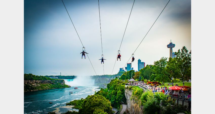 Niagara Falls – Mistrider Zipline to the Falls