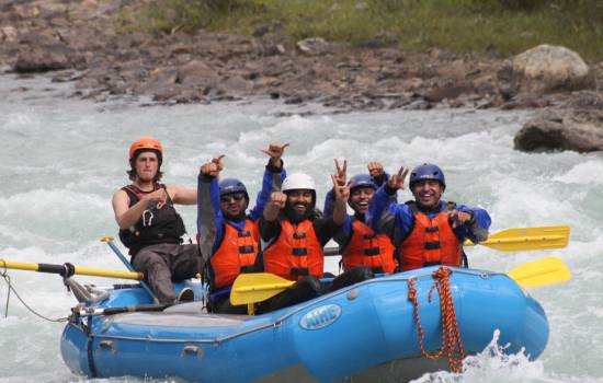Jasper - Sunwapta River Rafting Tour