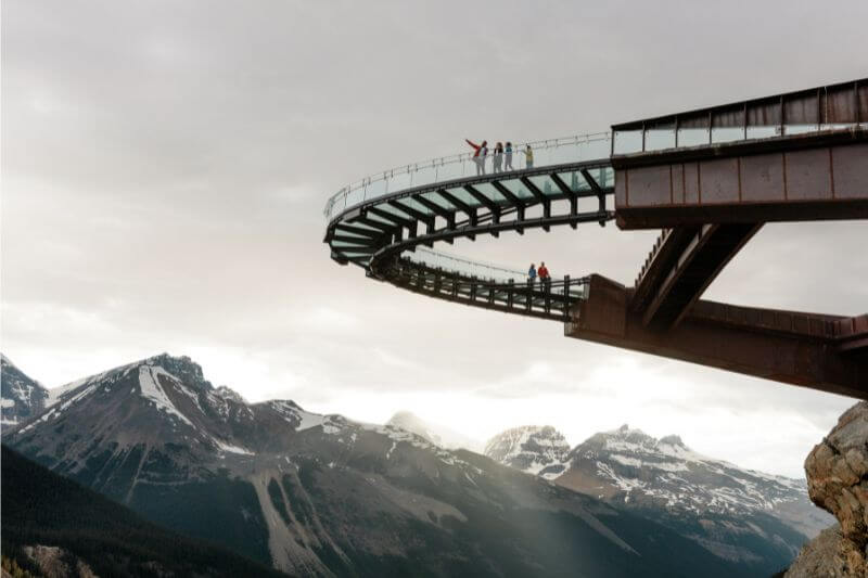 Majestic Rockies Banff to Jasper: Views, Peaks, Adventures