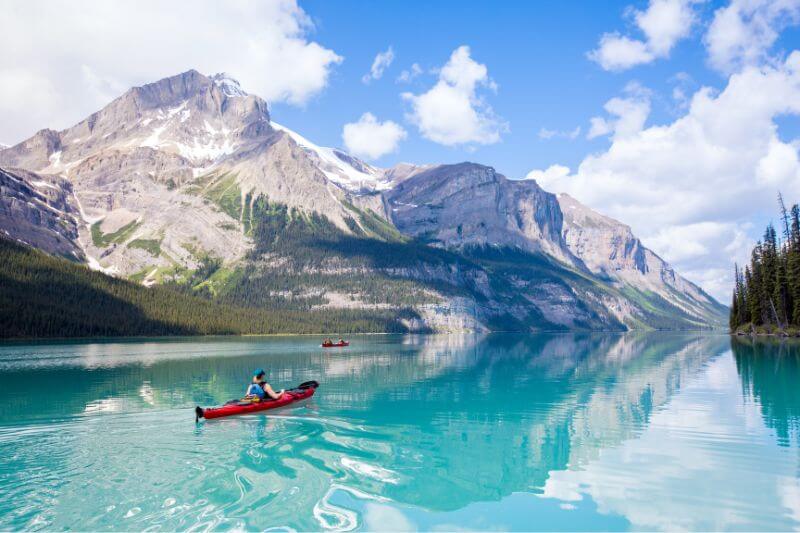 Majestic Rockies Banff to Jasper: Views, Peaks, Adventures