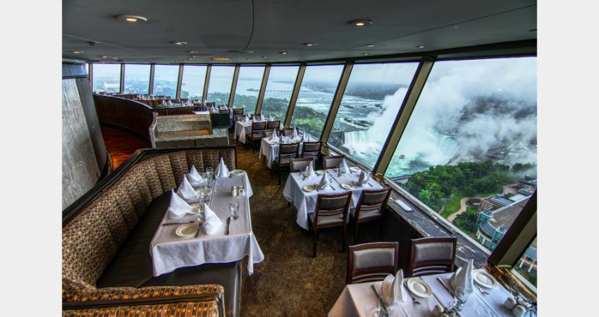 Niagara Falls - Skylon Tower - Ride to the Top with Dinner at the Revolving Room