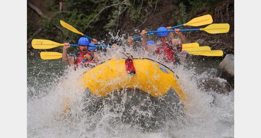 Banff - Kananaskis River Rafting – Chinook Rafting