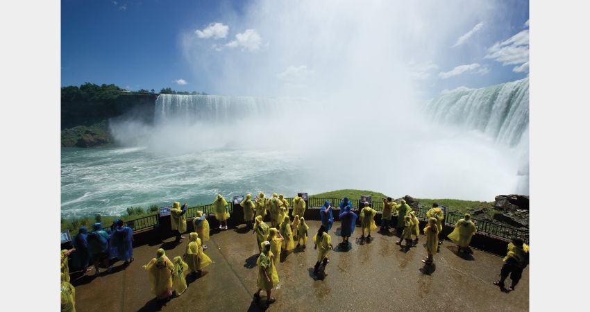 Niagara Falls – Journey Behind the Falls
