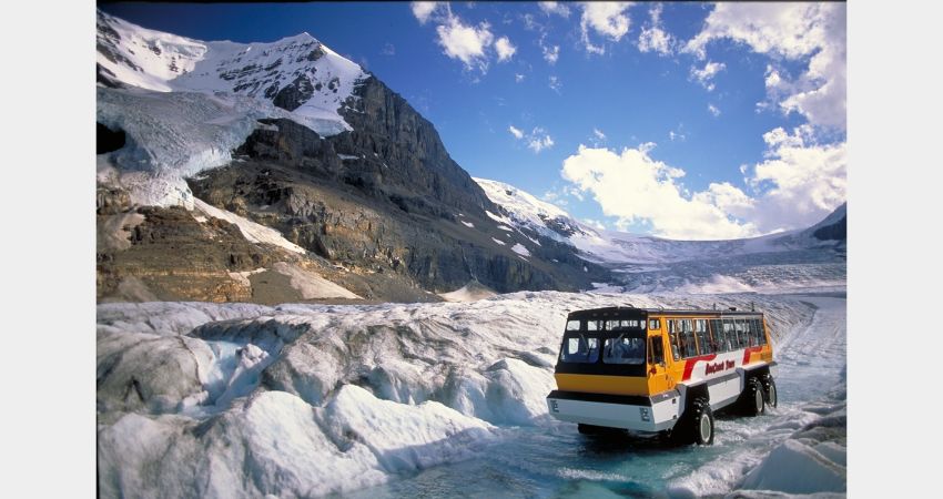 Banff - Columbia Icefields Parkway Tour