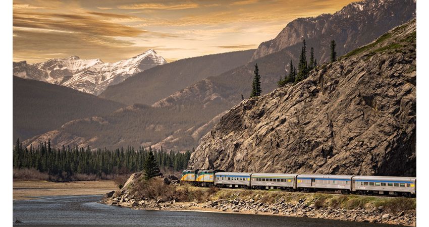 Essential Rockies & West Coast with VIA Rail