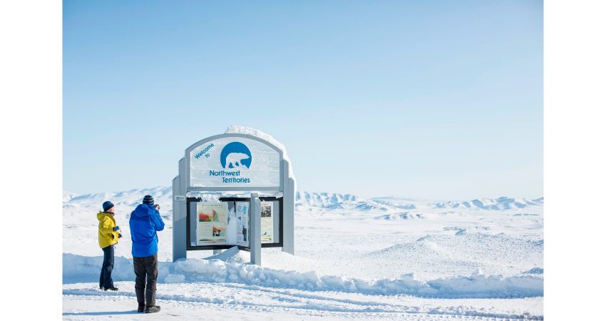 Arctic Winter Explorer | Ice Road to The Arctic Sea