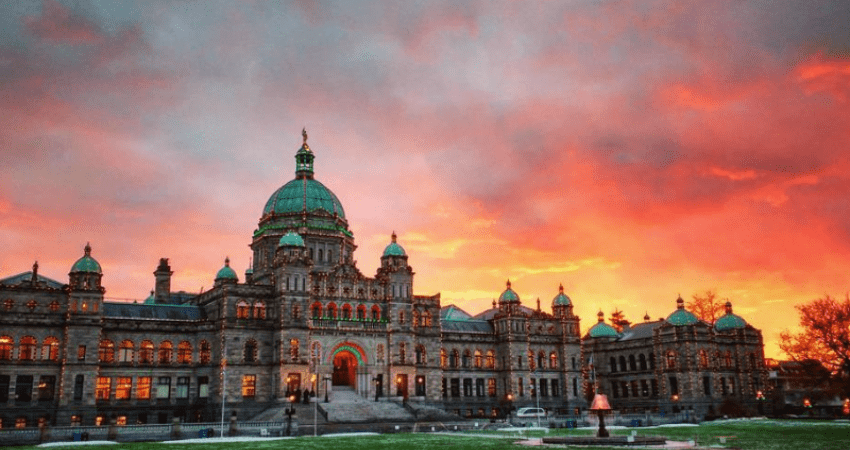 Private Tour Beyond downtown Victoria