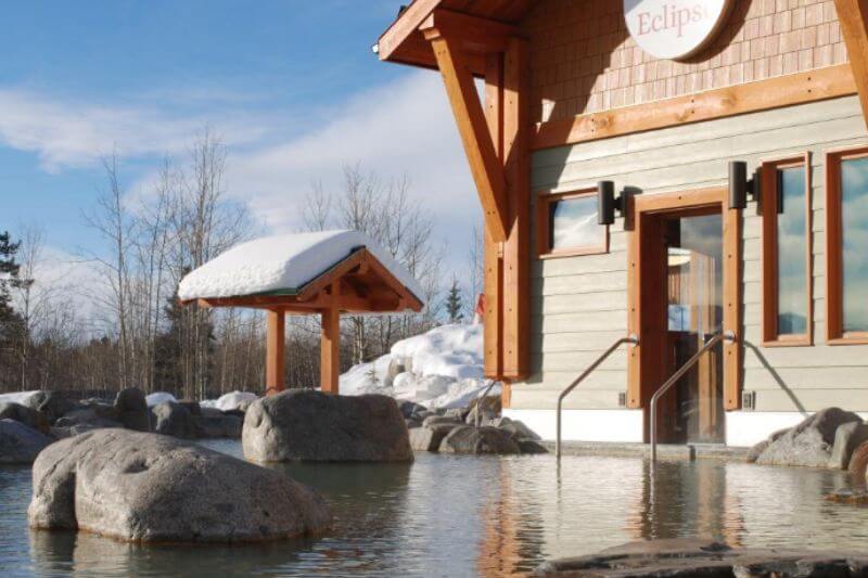 Best Value Aurora + Wildlife Preserve & Hot Springs 