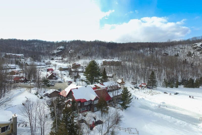 Laurentians Winter Adventure: Lake Morency's Natural Thrills