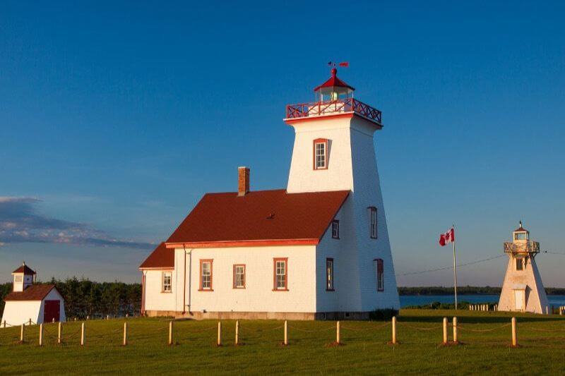 Enchanting Islands Tour: Lighthouses to Lobsters