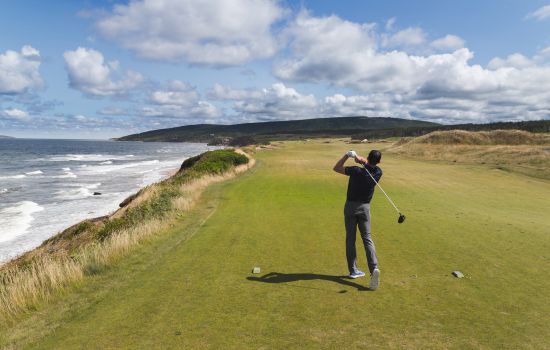 Cape Breton Luxury Golf Tours: Coastal Splendor Meets Golfing Excellence