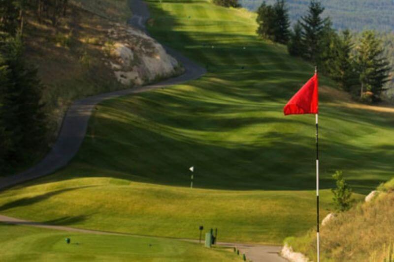 Luxury Golf Adventure at Kelowna’s Best Courses