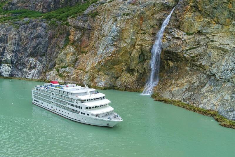 Discover Alaska’s Untouched Wilderness on a Luxury Cruise Adventure!