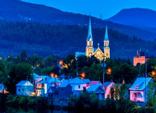 Exclusive Private Fall Colors Tour of Charlevoix with Tomato Wine Tasting