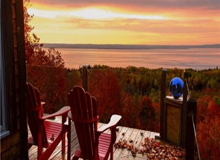 Exclusive Private Fall Colors Tour of Charlevoix with Tomato Wine Tasting