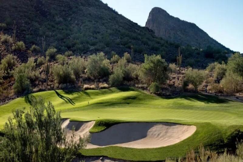 Experience Scottsdale Golf: Top Courses and Comfort