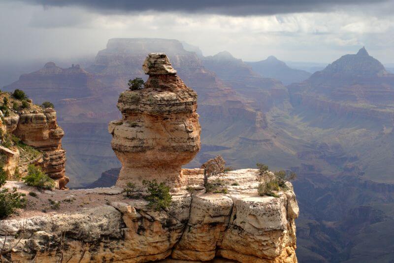 Epic Canyon Drive: Zion to Grand Canyon Magic