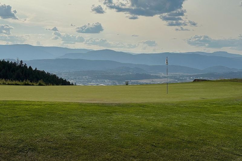 Okanagan Luxury Golf & Wine Tour