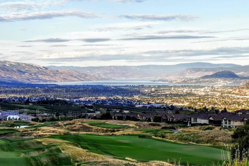 Okanagan Luxury Golf & Wine Tour
