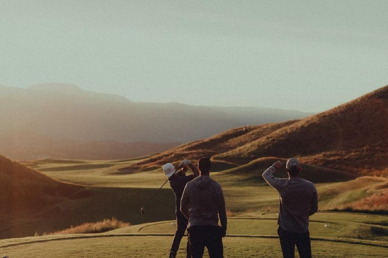 Okanagan Luxury Golf & Wine Tour
