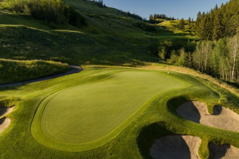 Okanagan Luxury Golf & Wine Tour